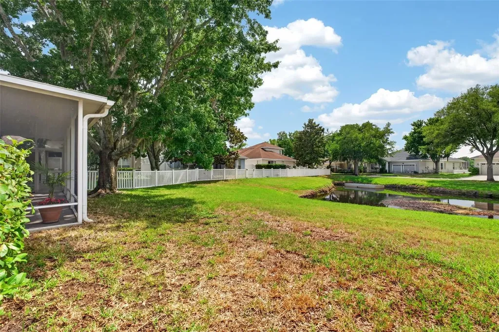 5017 Torrey Hills Lane Lutz FL 33558