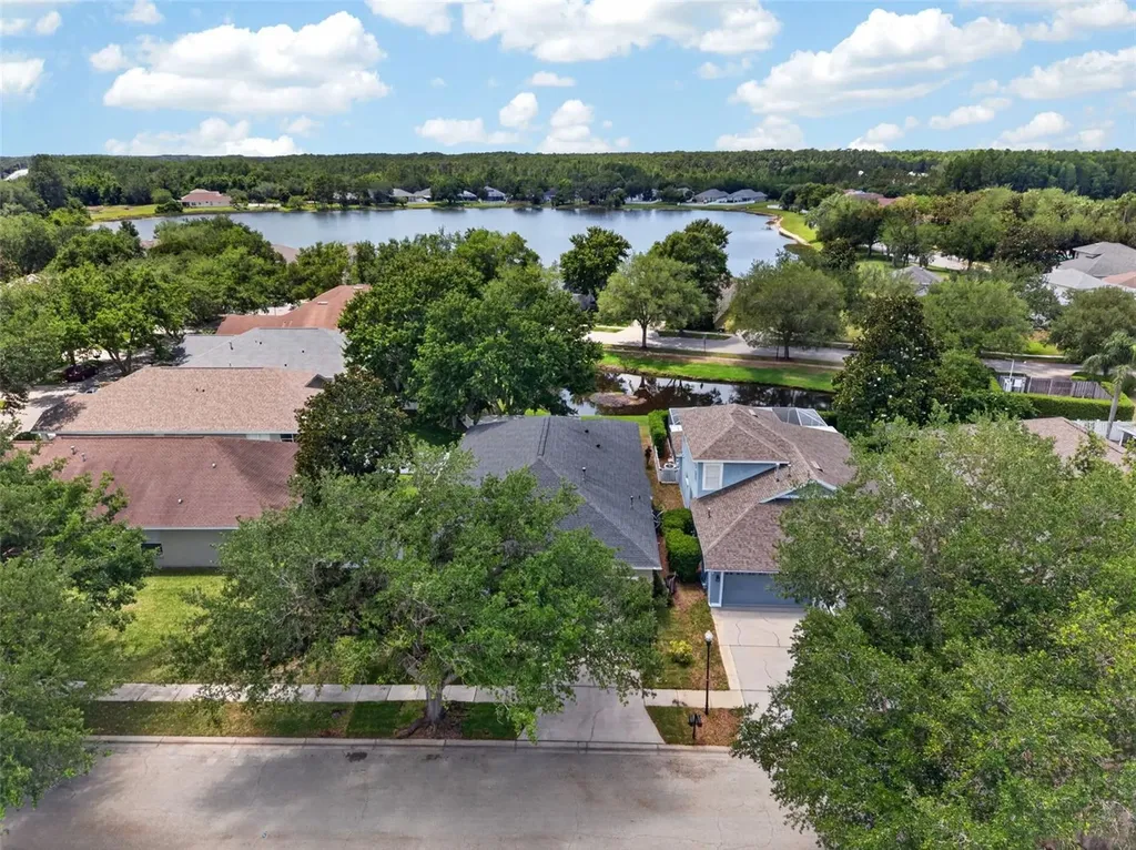 5017 Torrey Hills Lane Lutz FL 33558