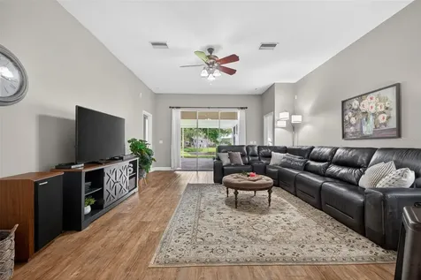 5017 Torrey Hills Lane Lutz FL 33558