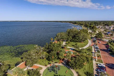 1239 Blue Daze Lane Eustis FL 32726