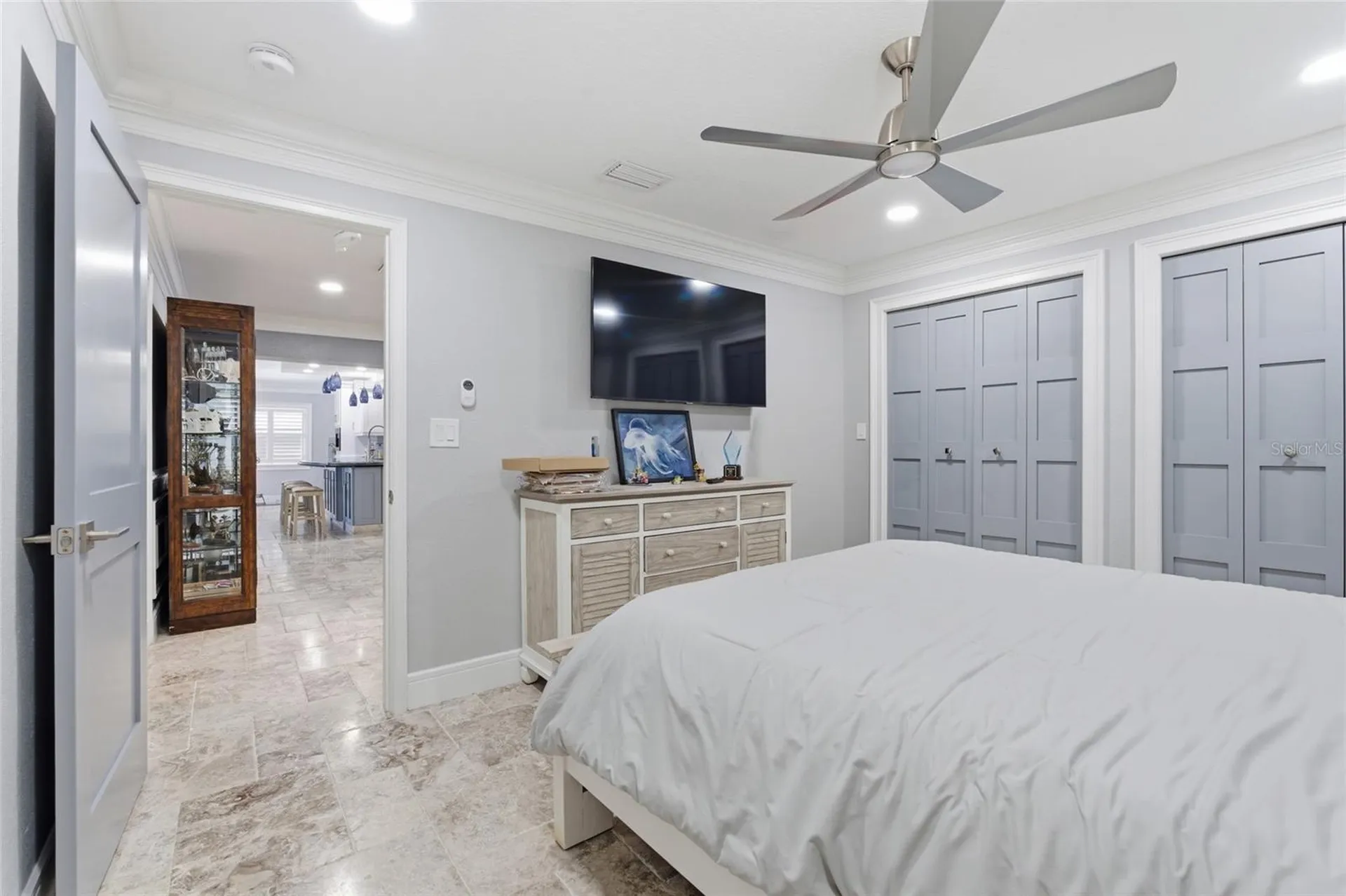 3874 48th Avenue S St Petersburg FL 33711