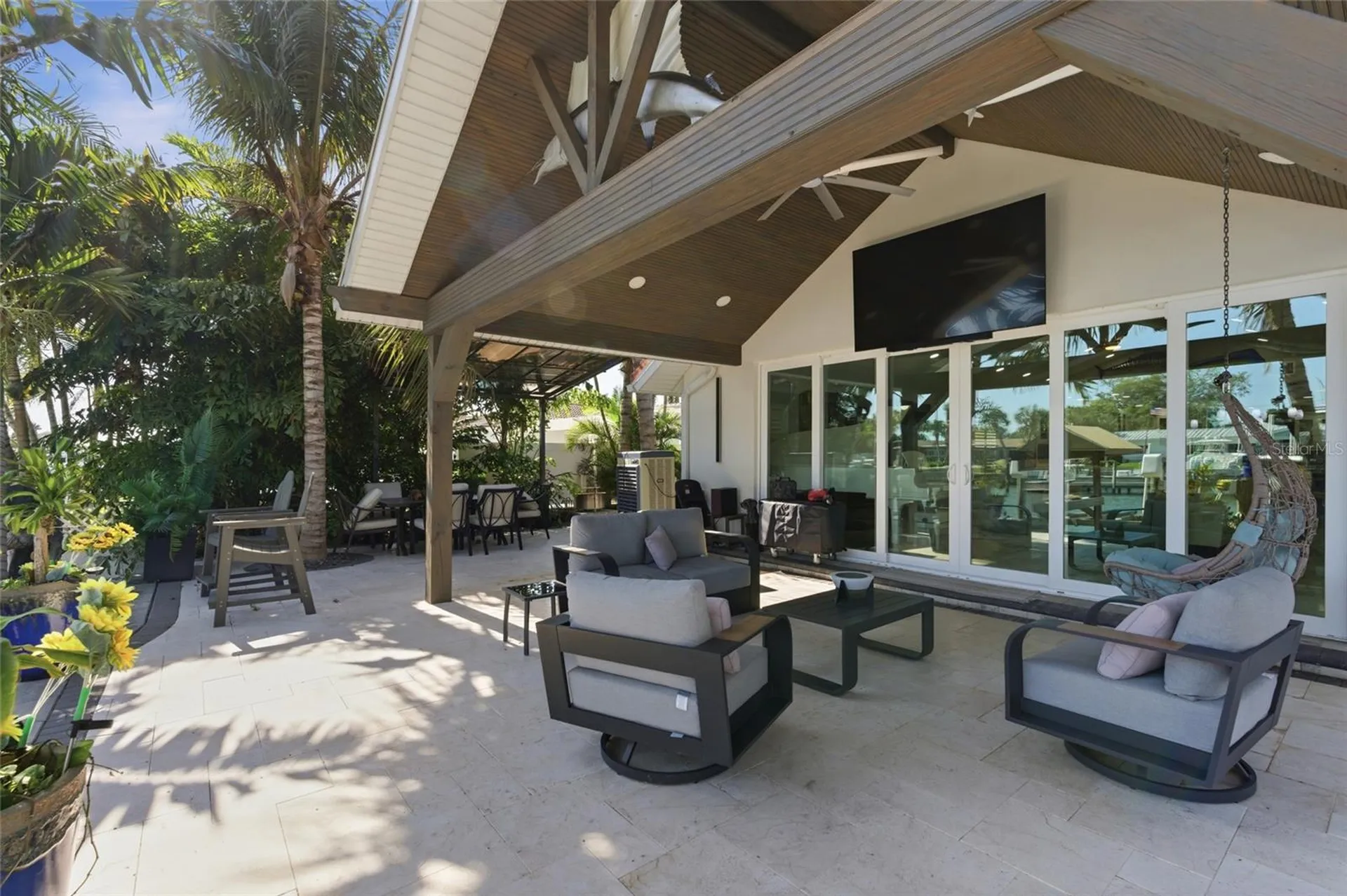 3874 48th Avenue S St Petersburg FL 33711