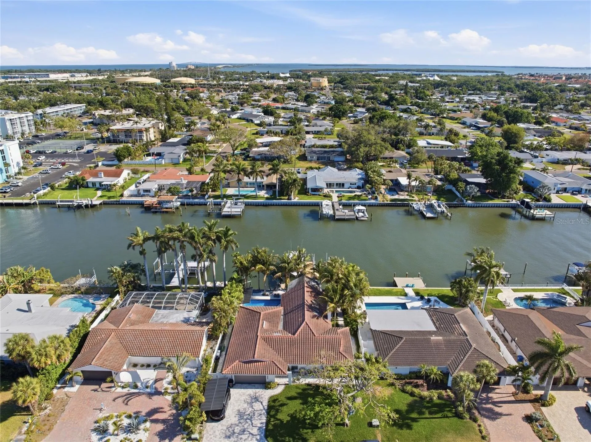 3874 48th Avenue S St Petersburg FL 33711