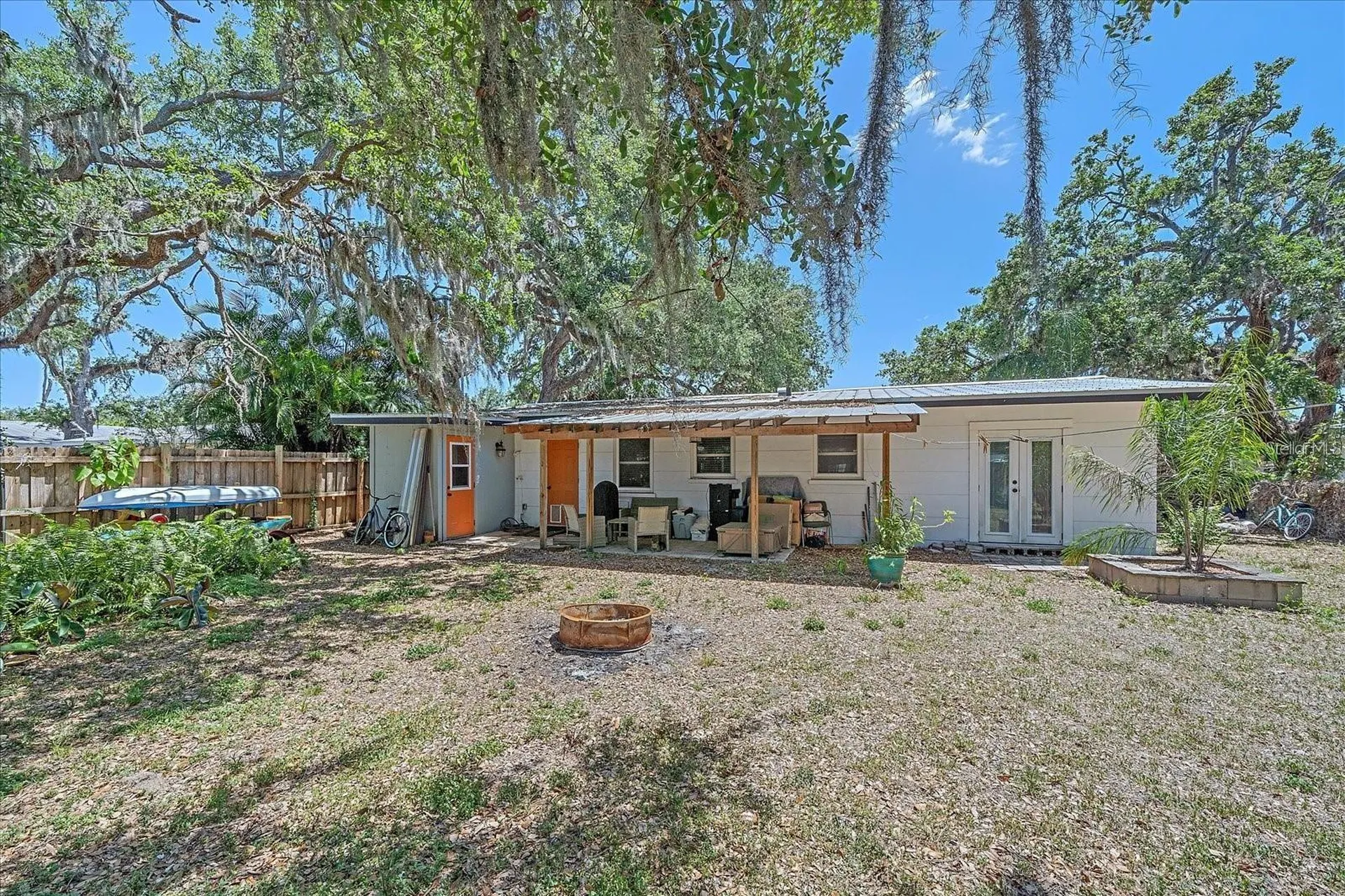 3281 8th Street Sarasota FL 34237