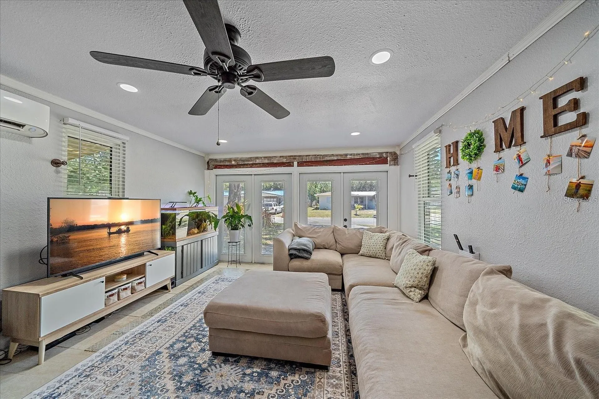 3281 8th Street Sarasota FL 34237