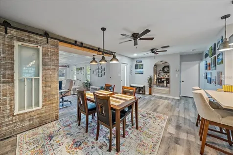 3281 8th Street Sarasota FL 34237