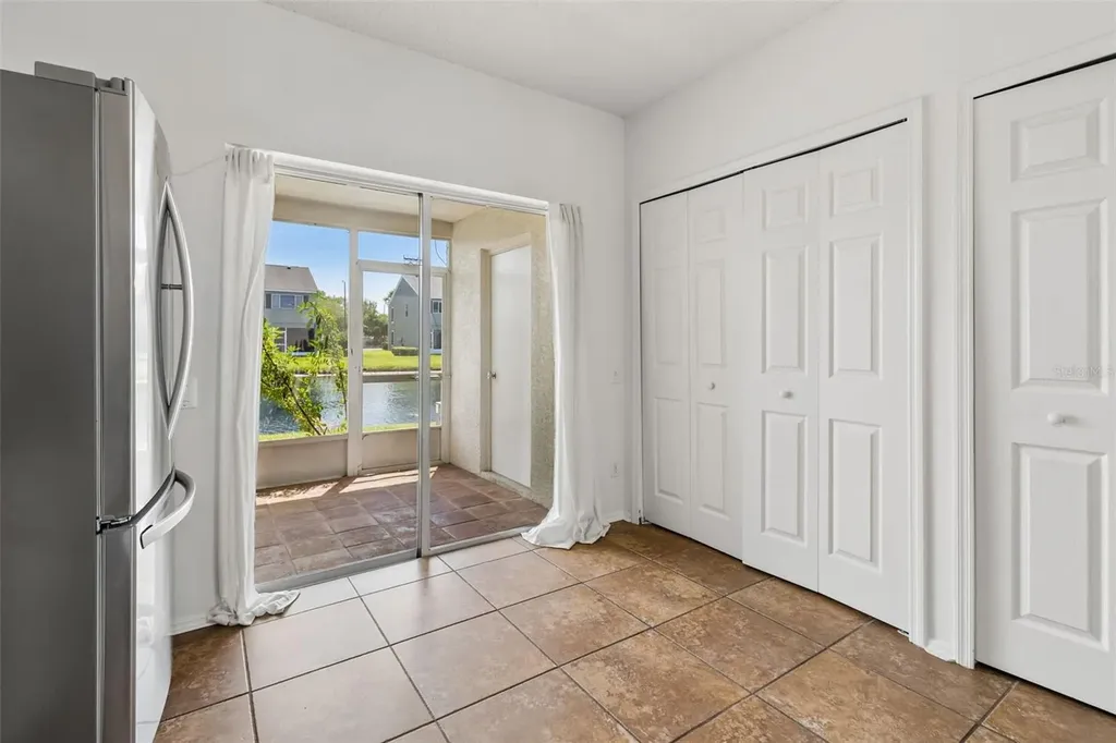 382 Countryside Key Boulevard Oldsmar FL 34677