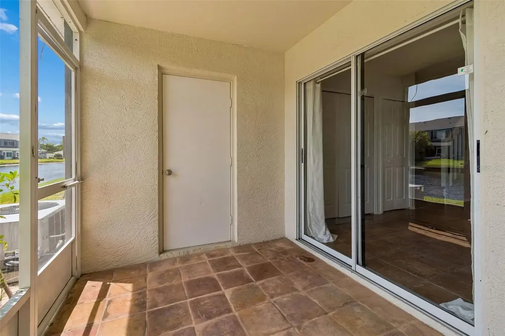 382 Countryside Key Boulevard Oldsmar FL 34677