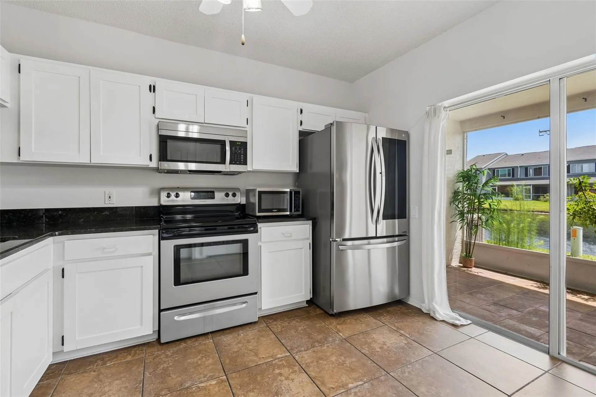 382 Countryside Key Boulevard Oldsmar FL 34677
