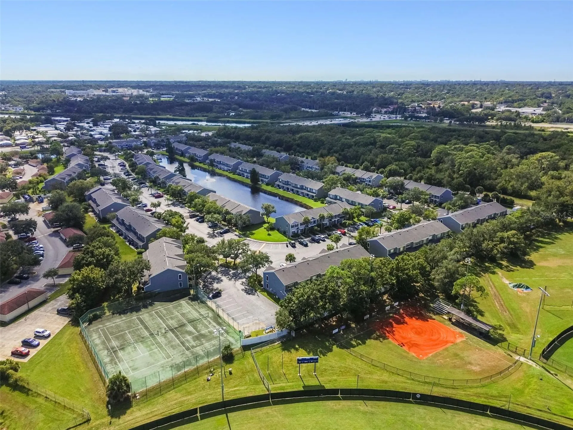 382 Countryside Key Boulevard Oldsmar FL 34677