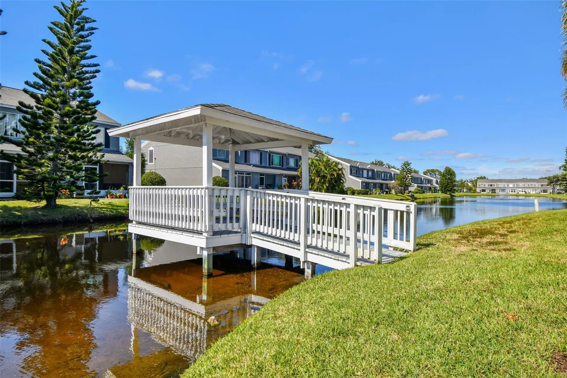 382 Countryside Key Boulevard Oldsmar FL 34677