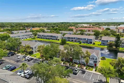 382 Countryside Key Boulevard Oldsmar FL 34677