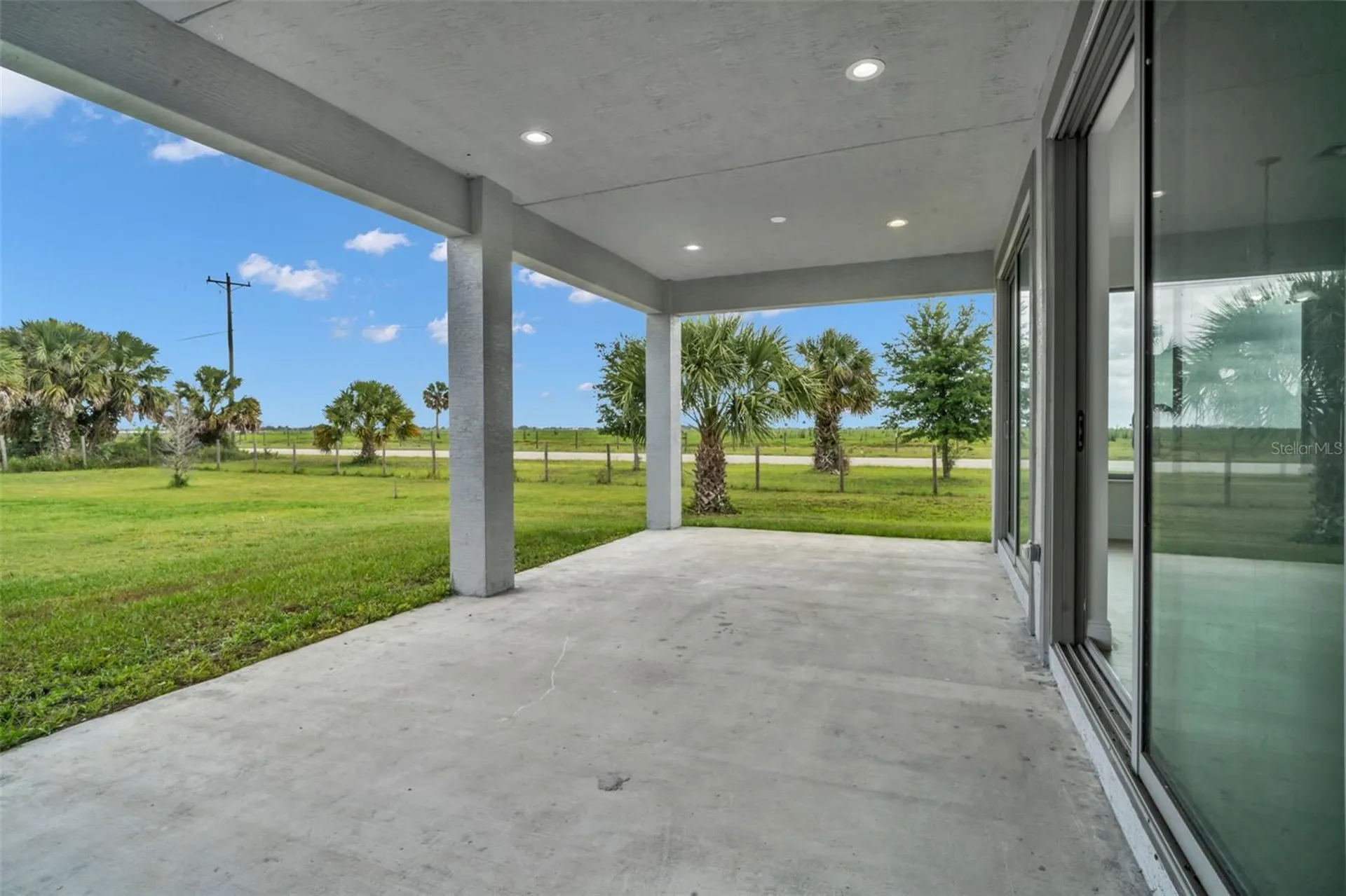 14411 NW 266th Street Okeechobee FL 34972