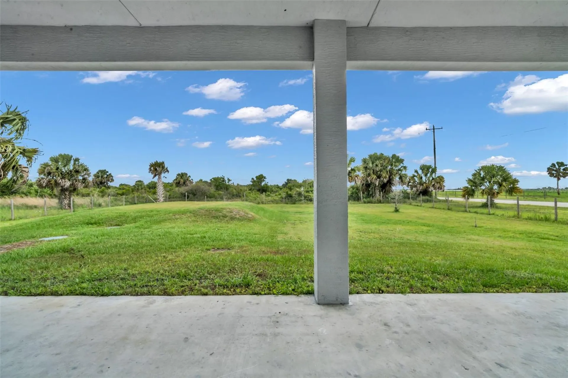 14411 NW 266th Street Okeechobee FL 34972