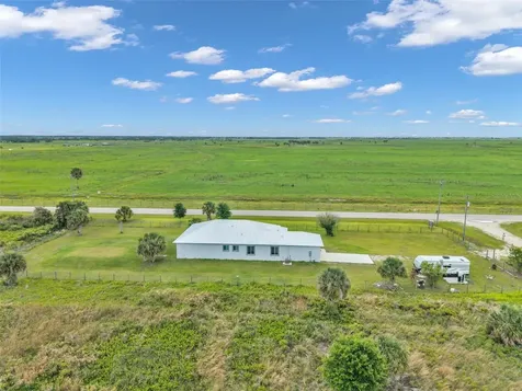 14411 NW 266th Street Okeechobee FL 34972