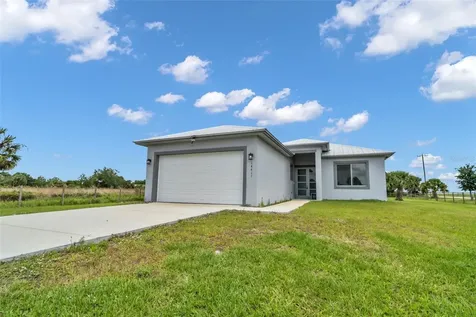 14411 NW 266th Street Okeechobee FL 34972