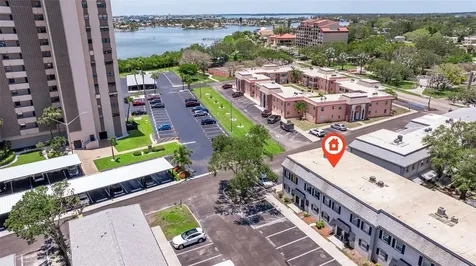 6979 Place De La Paix South Pasadena FL 33707