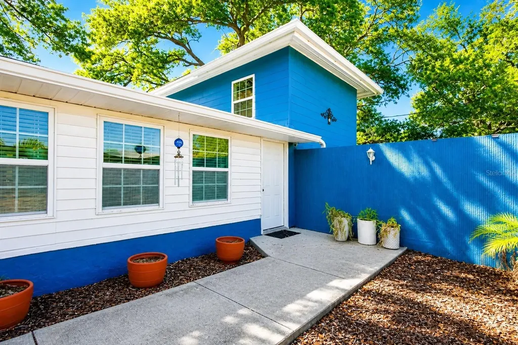 4720 Welch Causeway St Petersburg FL 33708