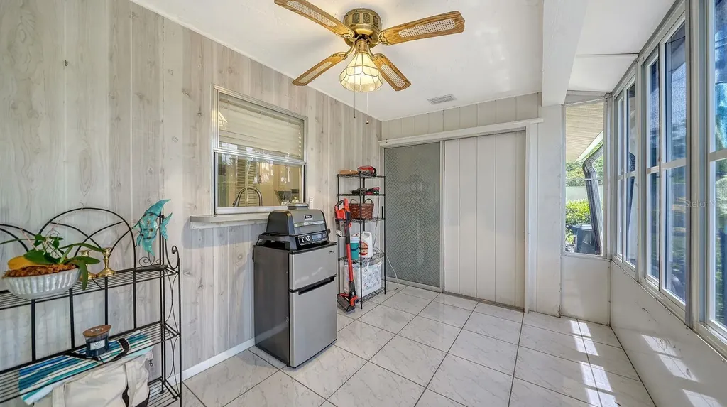 2902 Captiva Gardens Drive Sarasota FL 34231