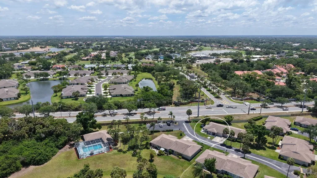 2902 Captiva Gardens Drive Sarasota FL 34231