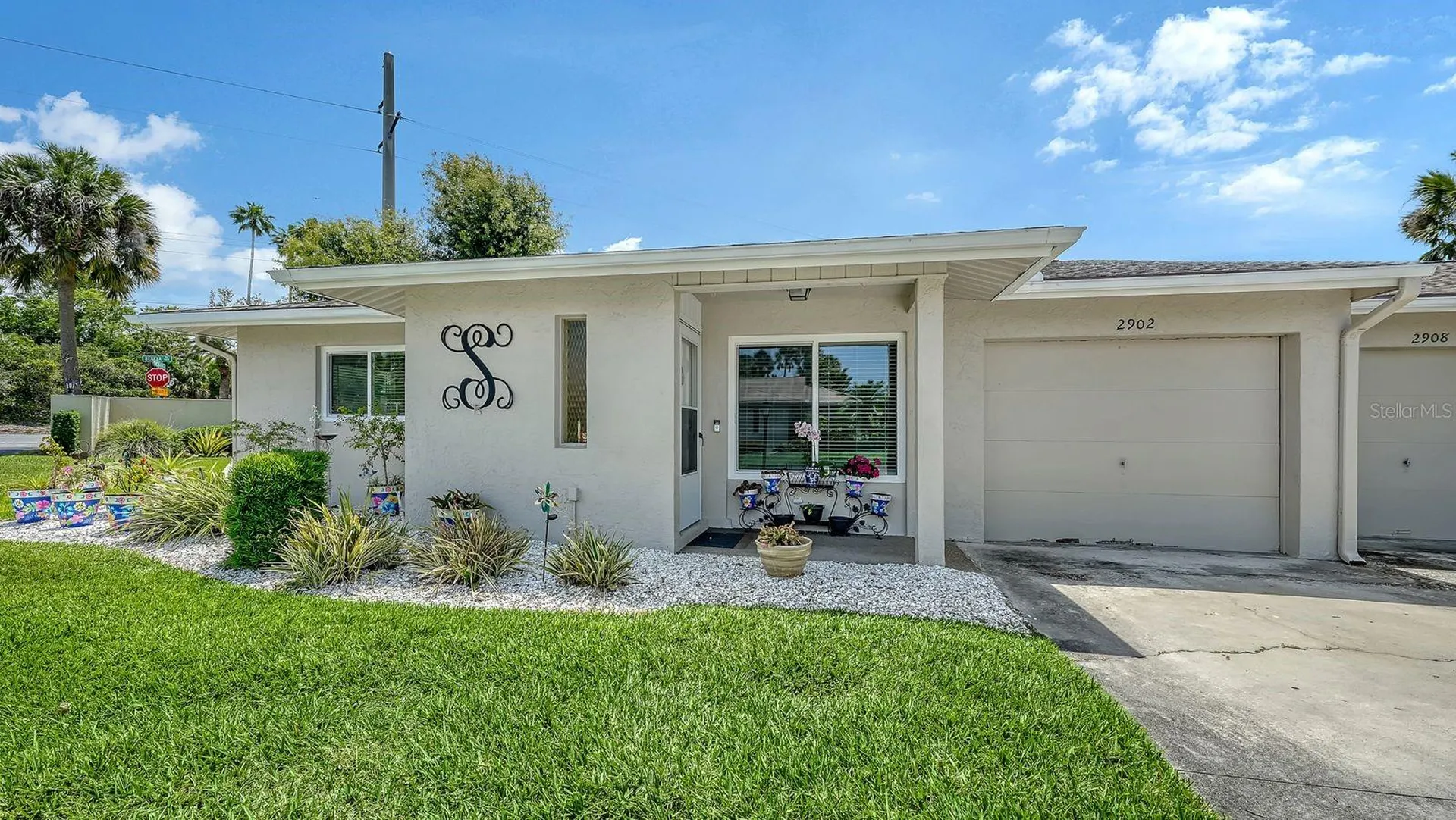 2902 Captiva Gardens Drive Sarasota FL 34231