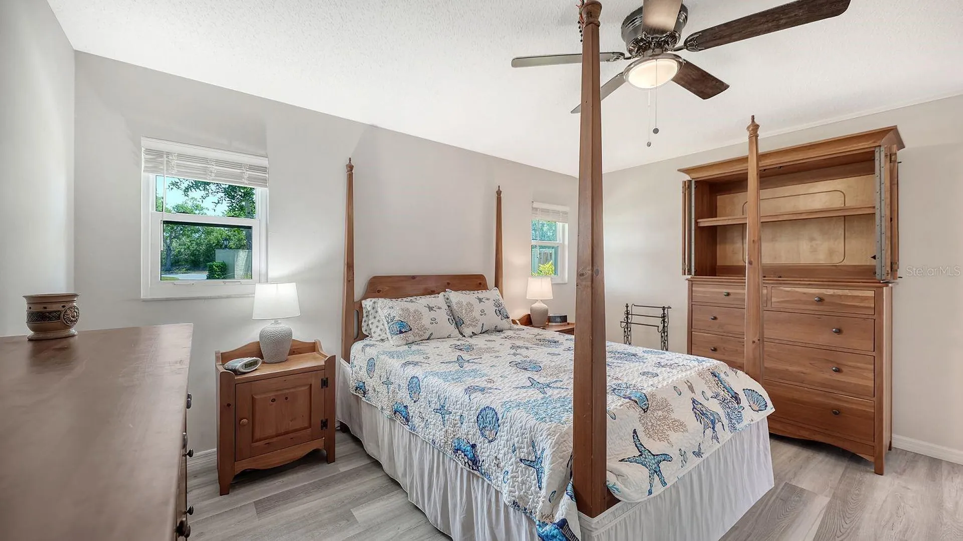 2902 Captiva Gardens Drive Sarasota FL 34231