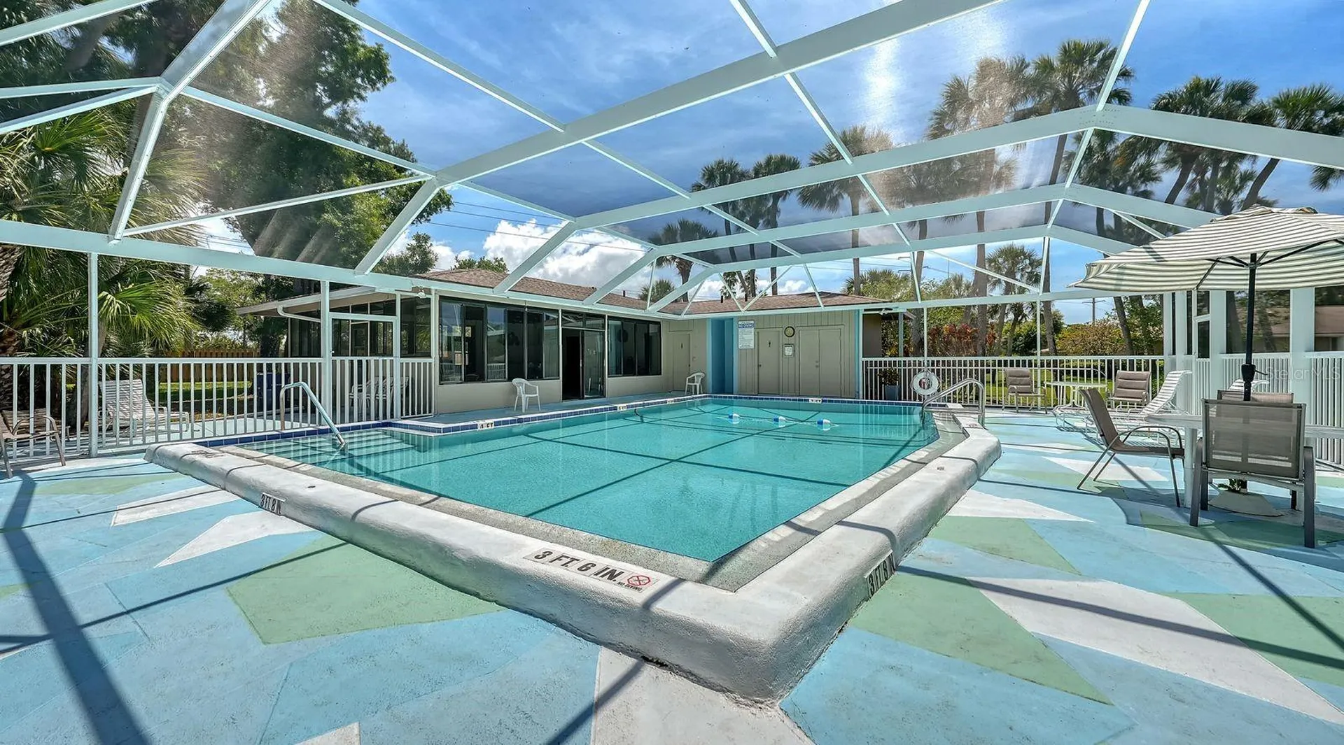 2902 Captiva Gardens Drive Sarasota FL 34231