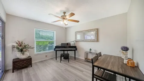 2902 Captiva Gardens Drive Sarasota FL 34231