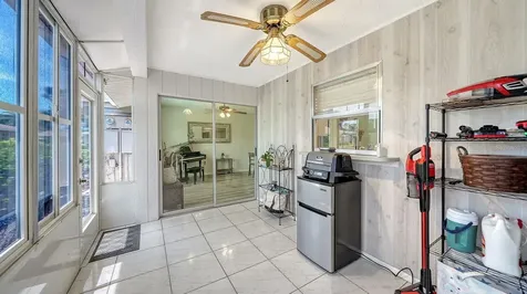 2902 Captiva Gardens Drive Sarasota FL 34231