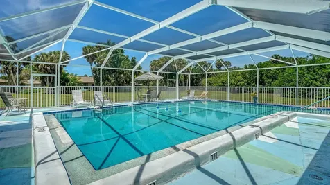 2902 Captiva Gardens Drive Sarasota FL 34231