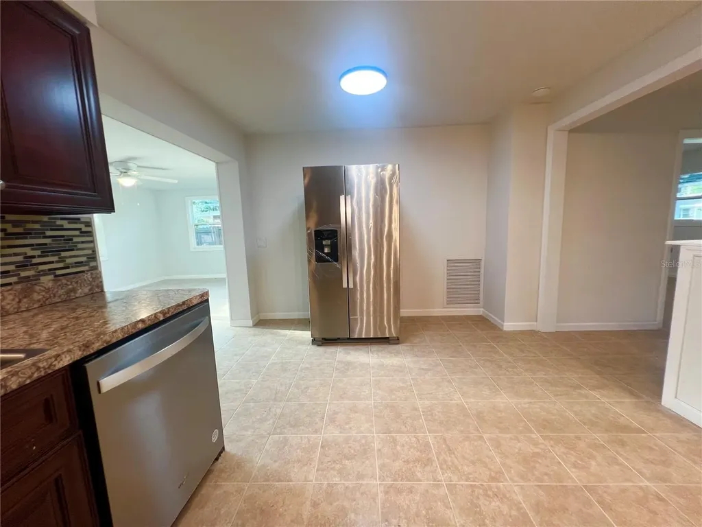 137 Lowell Road Winter Haven FL 33884