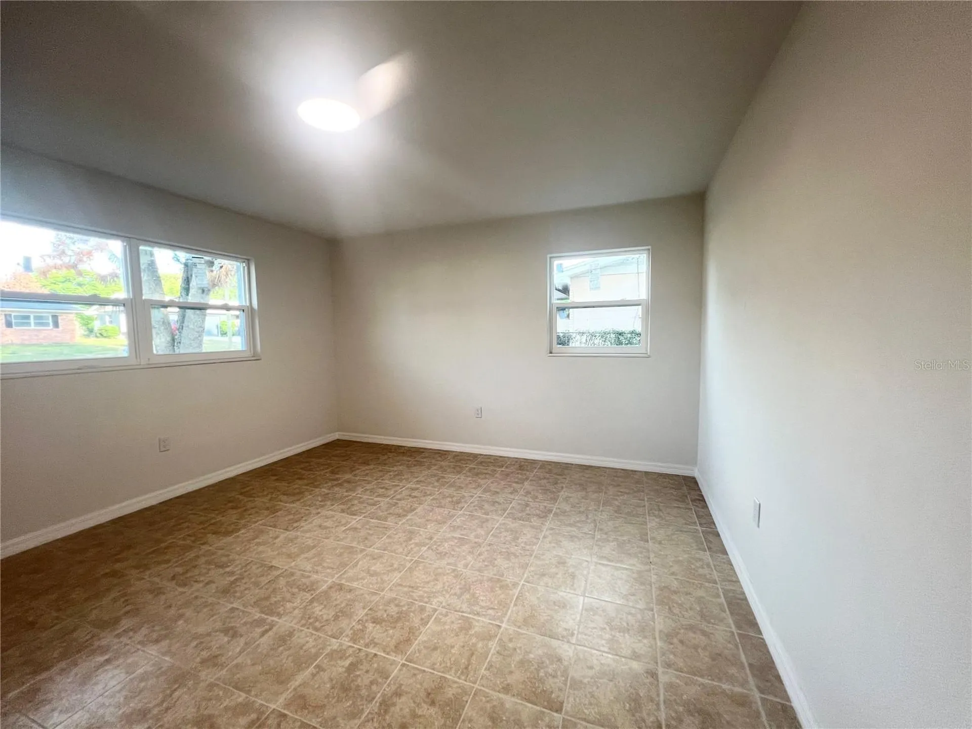 137 Lowell Road Winter Haven FL 33884