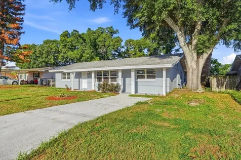 137 Lowell Road Winter Haven FL 33884