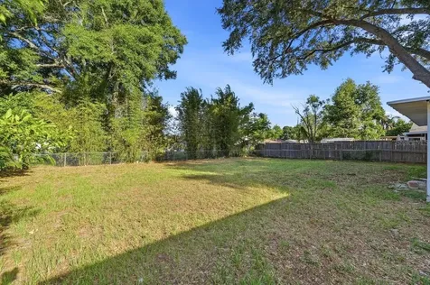 137 Lowell Road Winter Haven FL 33884