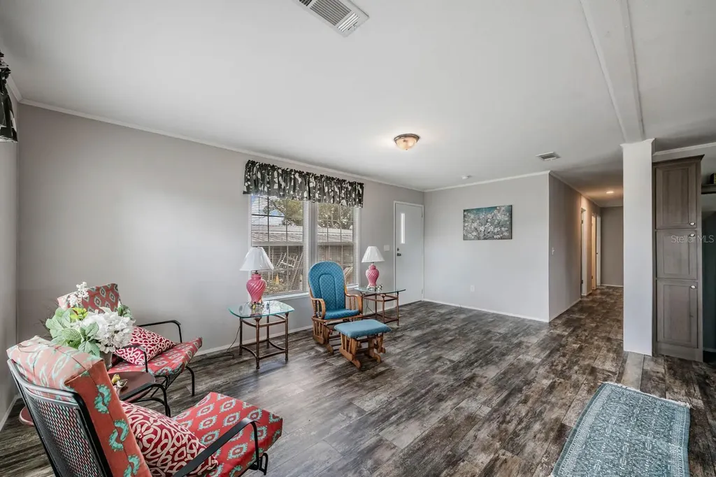 36747 Lakewood Drive Zephyrhills FL 33542