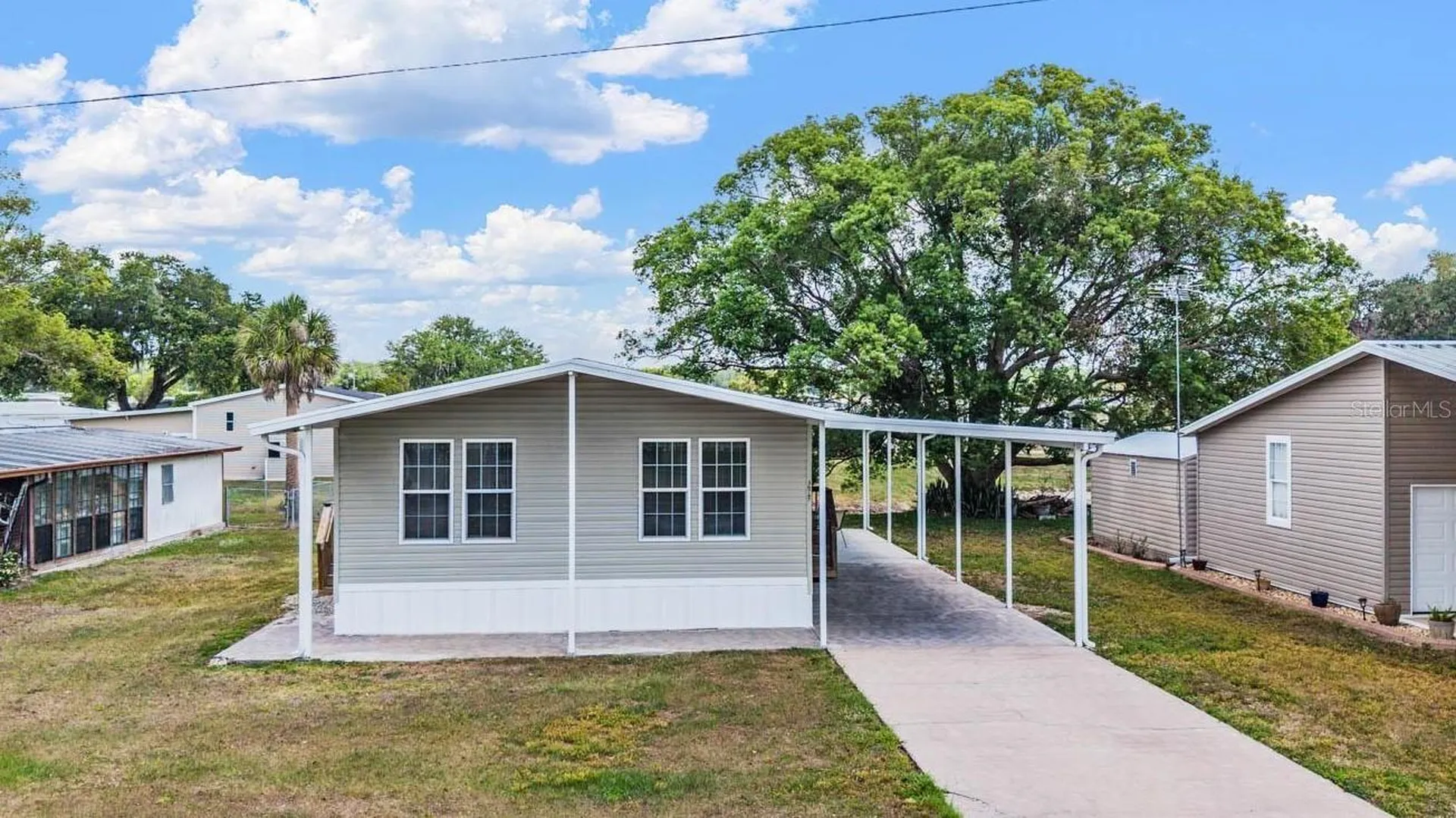 36747 Lakewood Drive Zephyrhills FL 33542