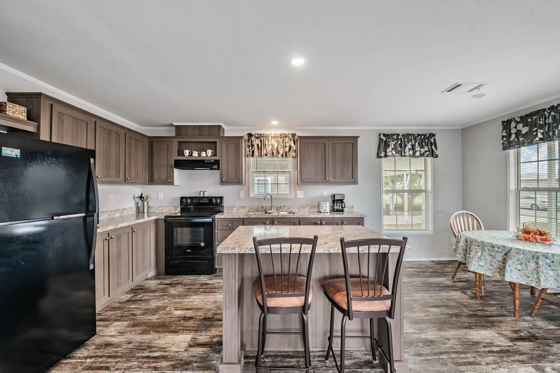 36747 Lakewood Drive Zephyrhills FL 33542