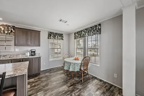 36747 Lakewood Drive Zephyrhills FL 33542