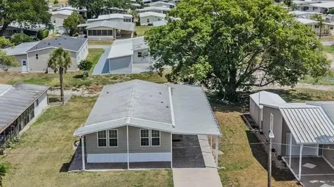 36747 Lakewood Drive Zephyrhills FL 33542