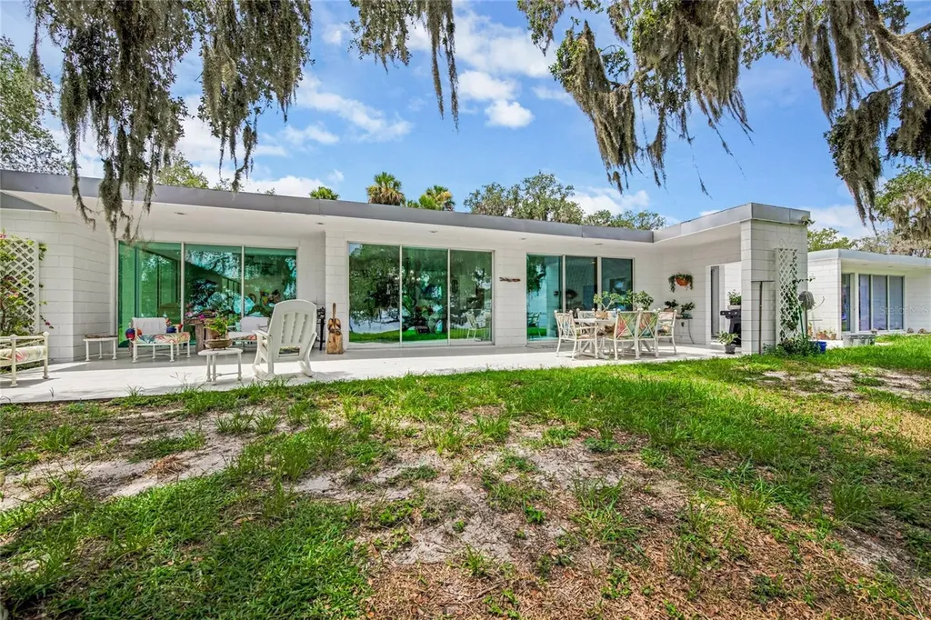 2600 Fort Lane Road Geneva FL 32732