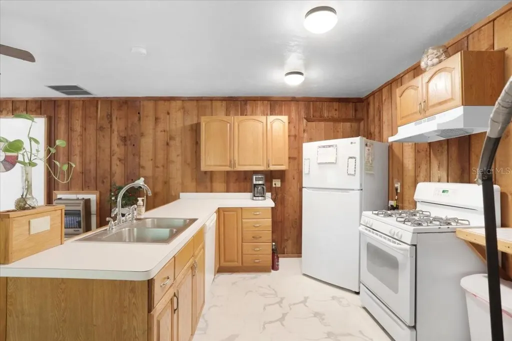 22731 NW 91st Court Road Micanopy FL 32667