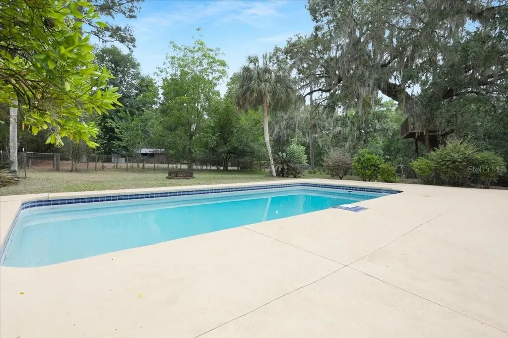 22731 NW 91st Court Road Micanopy FL 32667