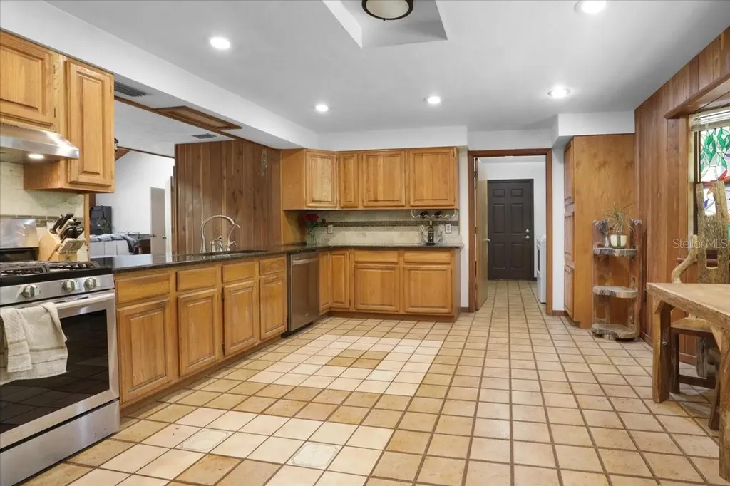 22731 NW 91st Court Road Micanopy FL 32667