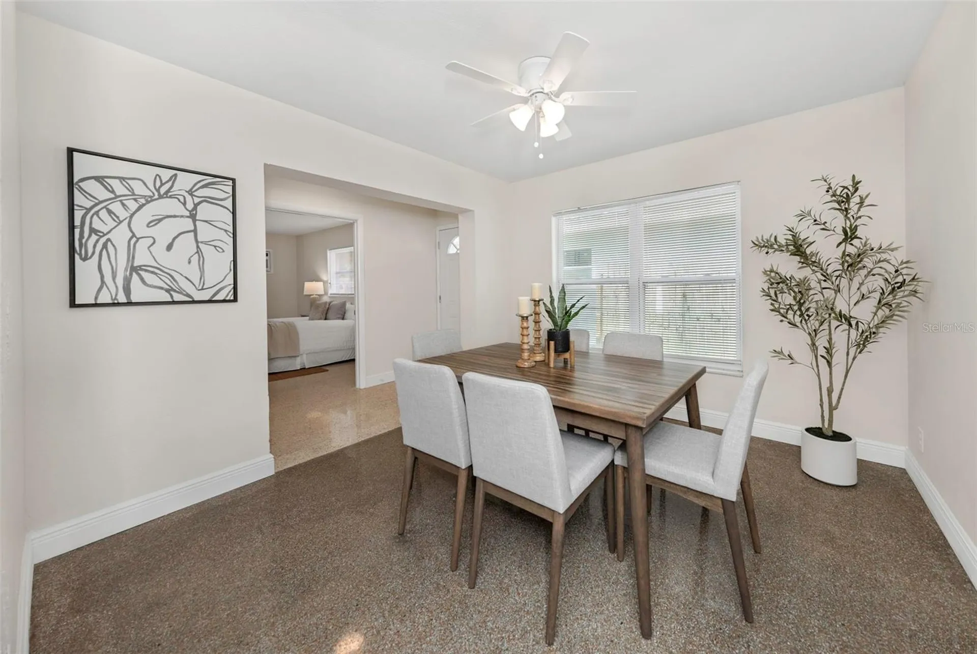 4658 25th Avenue S St Petersburg FL 33711