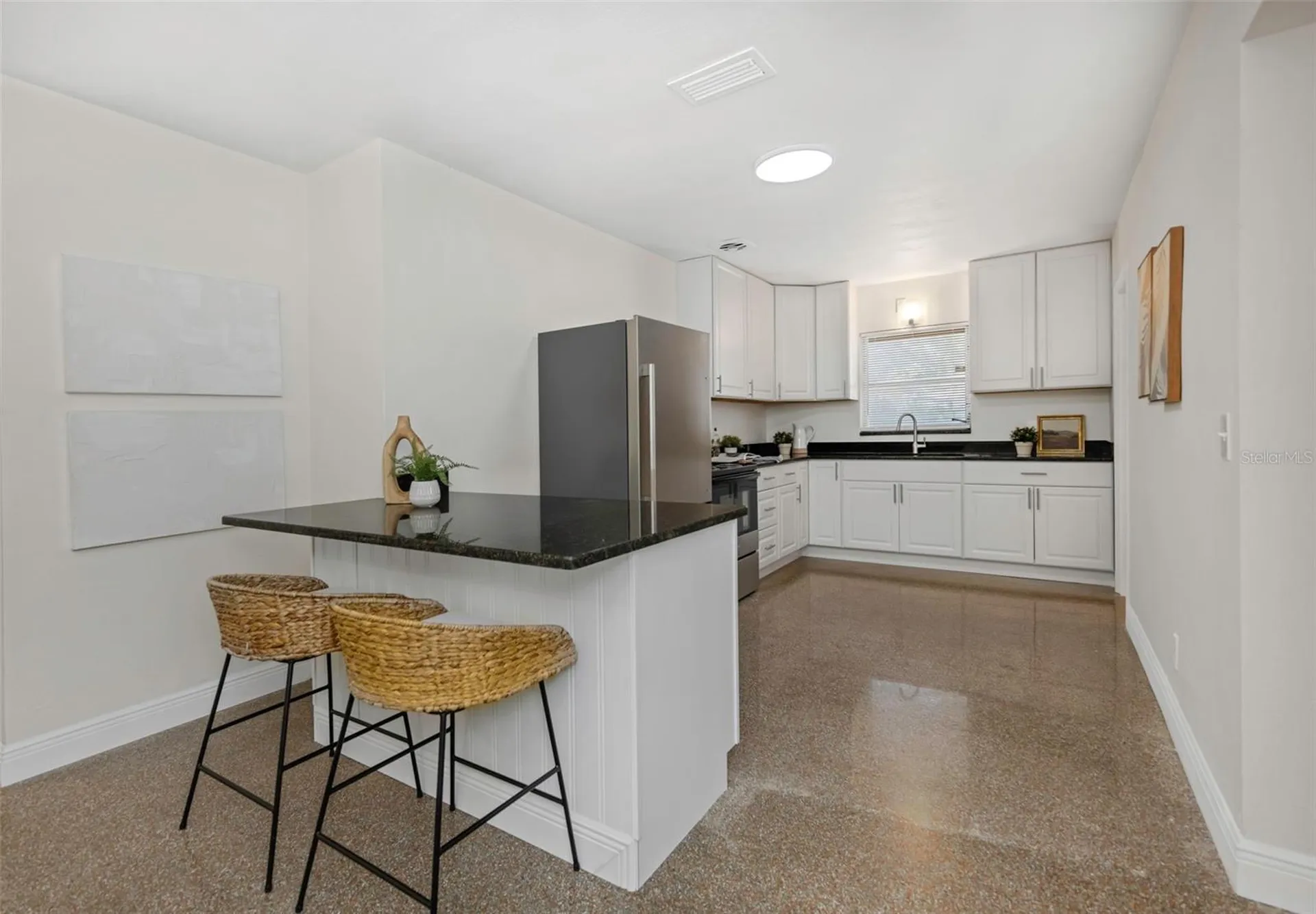 4658 25th Avenue S St Petersburg FL 33711