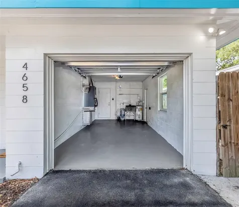 4658 25th Avenue S St Petersburg FL 33711