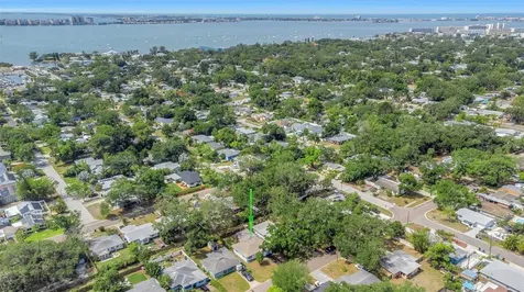 4658 25th Avenue S St Petersburg FL 33711