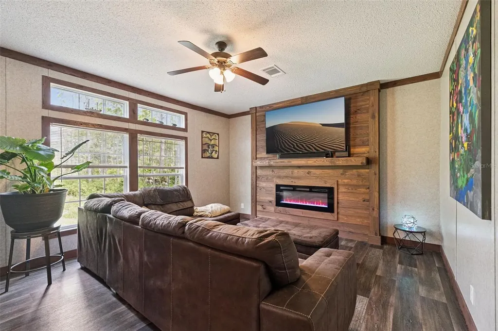 9740 Ebert Avenue Hastings FL 32145