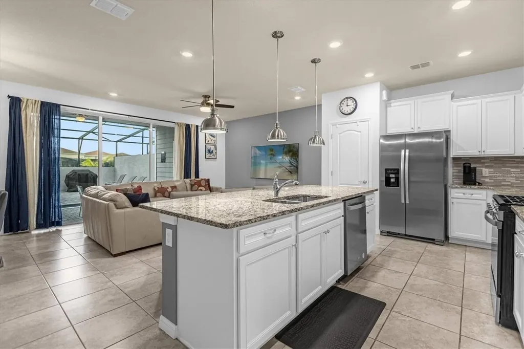 7542 Oak Spring Lane Davenport FL 33837