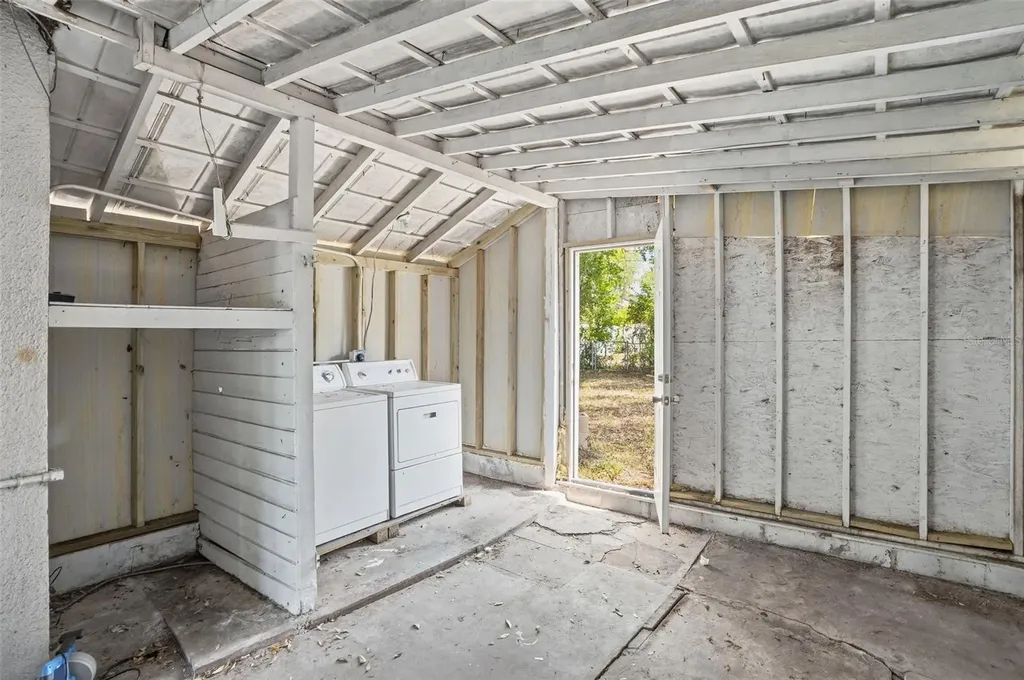 409 Lebeau Street Clearwater FL 33755